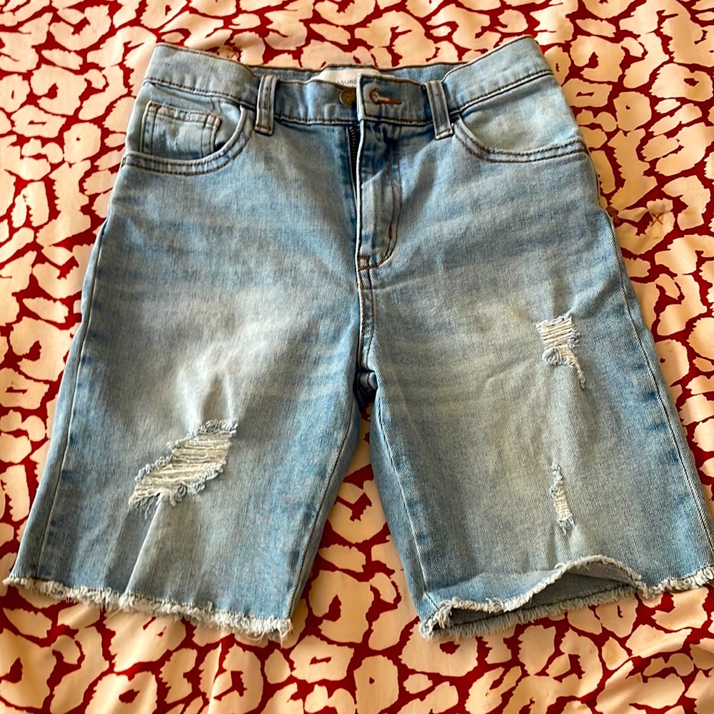 Treasure & Bond light colored jean shorts